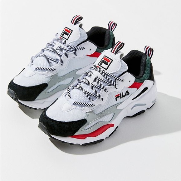 Fila Shoes - FILA RAY TRACER SNEAKER - WOMEN'S